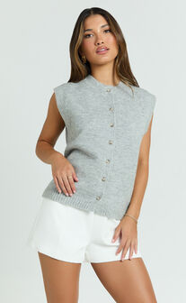 Leah Top - Scoop Neck Sleeveless Button Down Knit Vest Top in Light Grey