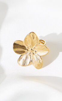 Paola Ring - Statement Flower Ring in Gold