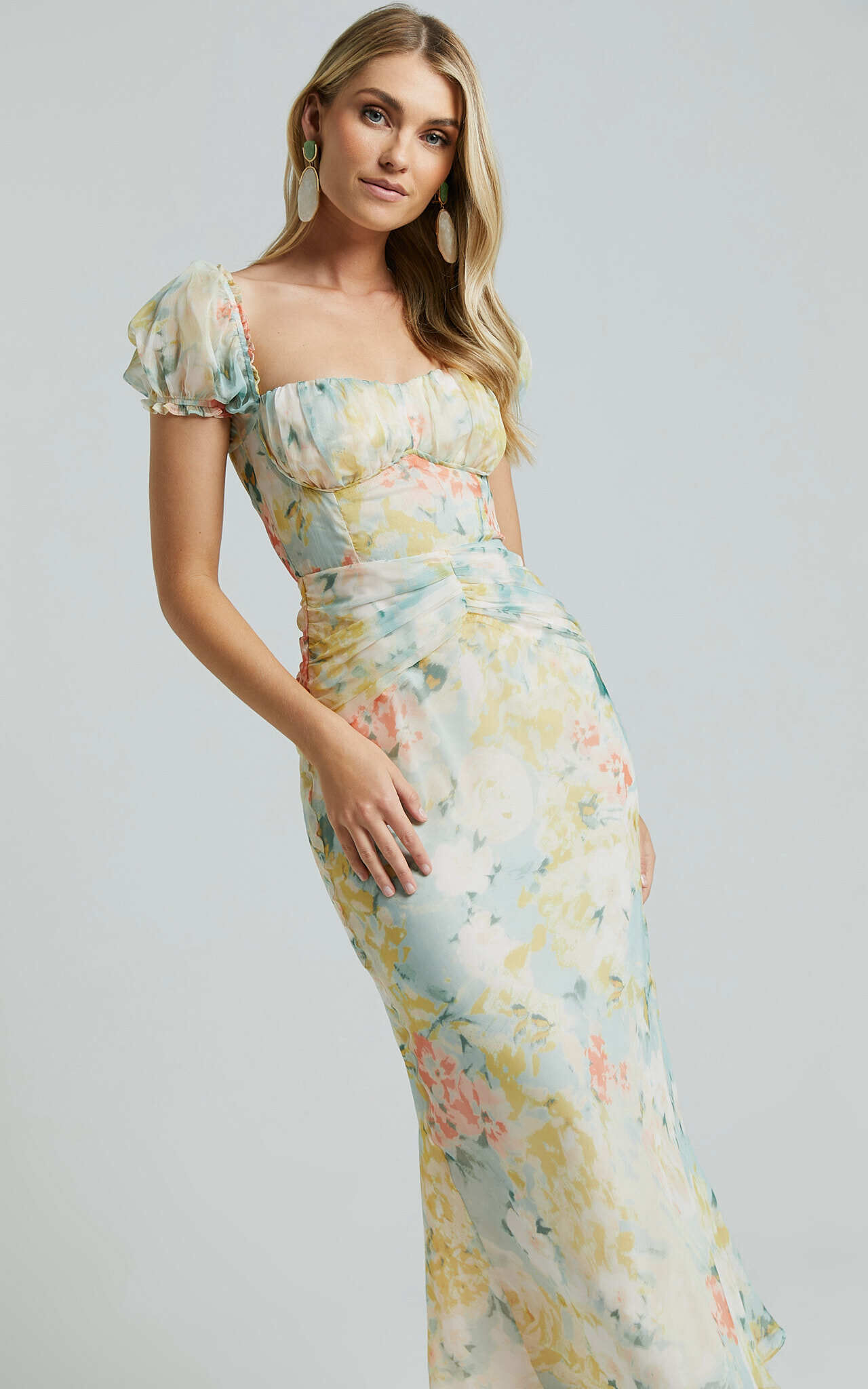 Sweetheart Neckline Maxi Dress