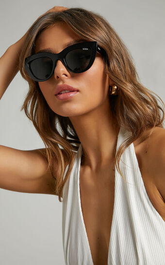 Soda Shades - Marilyn Sunglasses in Black