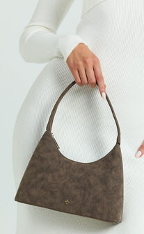Peta and Jain - Sweetie Shoulder Bag in Chocolate