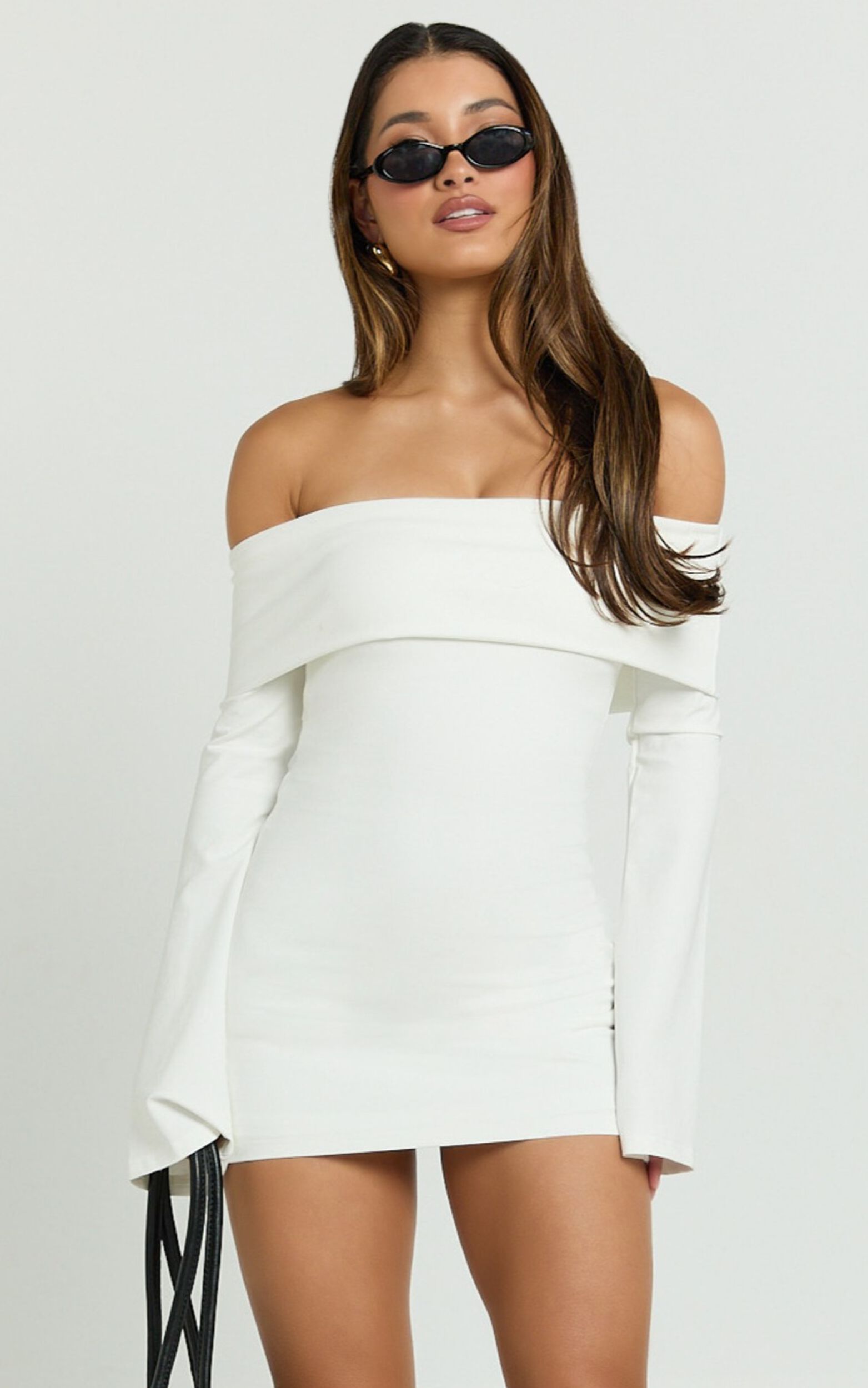Esme Mini Dress - Off Shoulder Wide Sleeve Fitted Skirt Dress in Off White - 06, WHT1