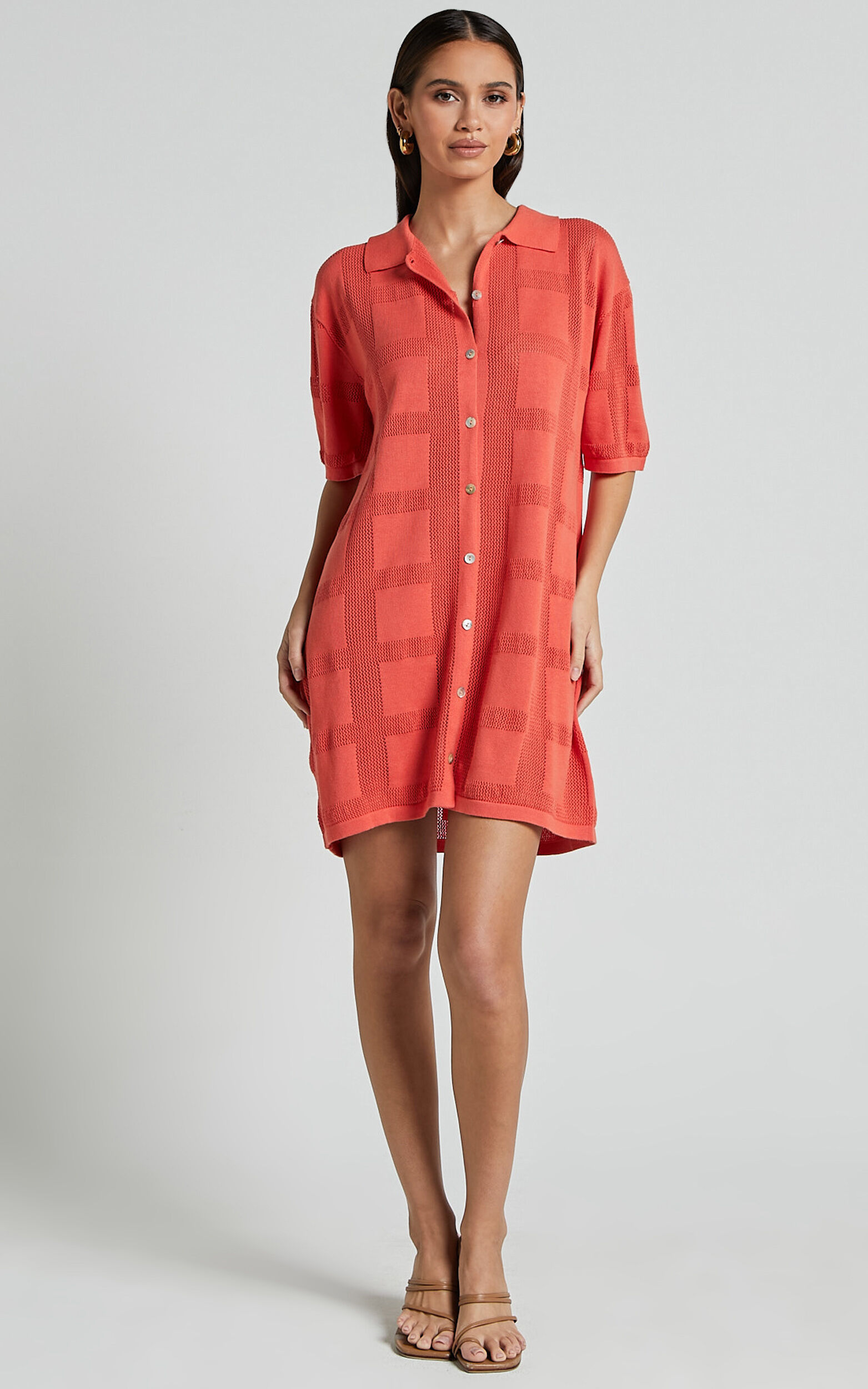 Coral shift dress deals