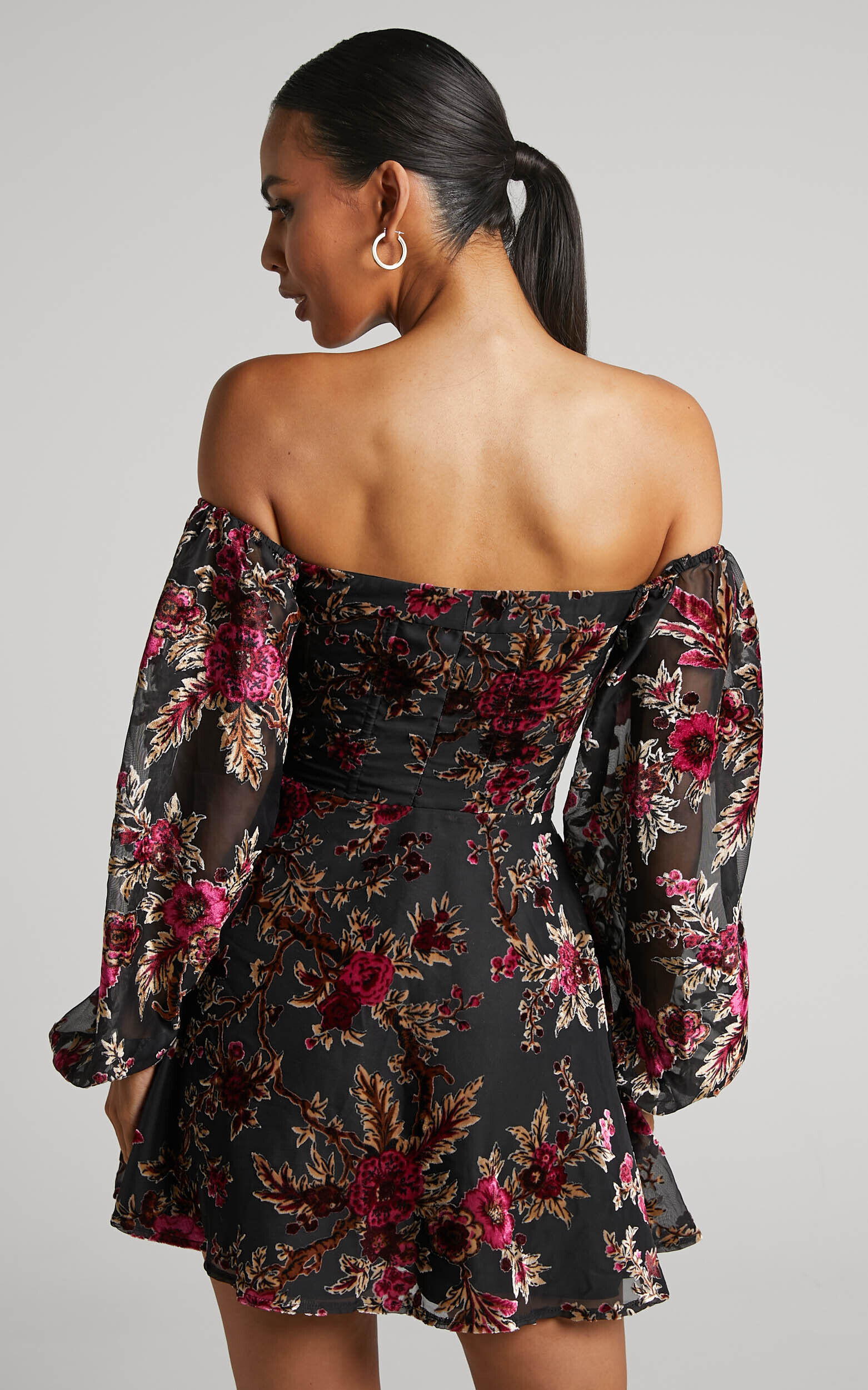 Black floral long outlet sleeve dress