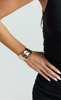 Freya Textured Cuff in Gold
