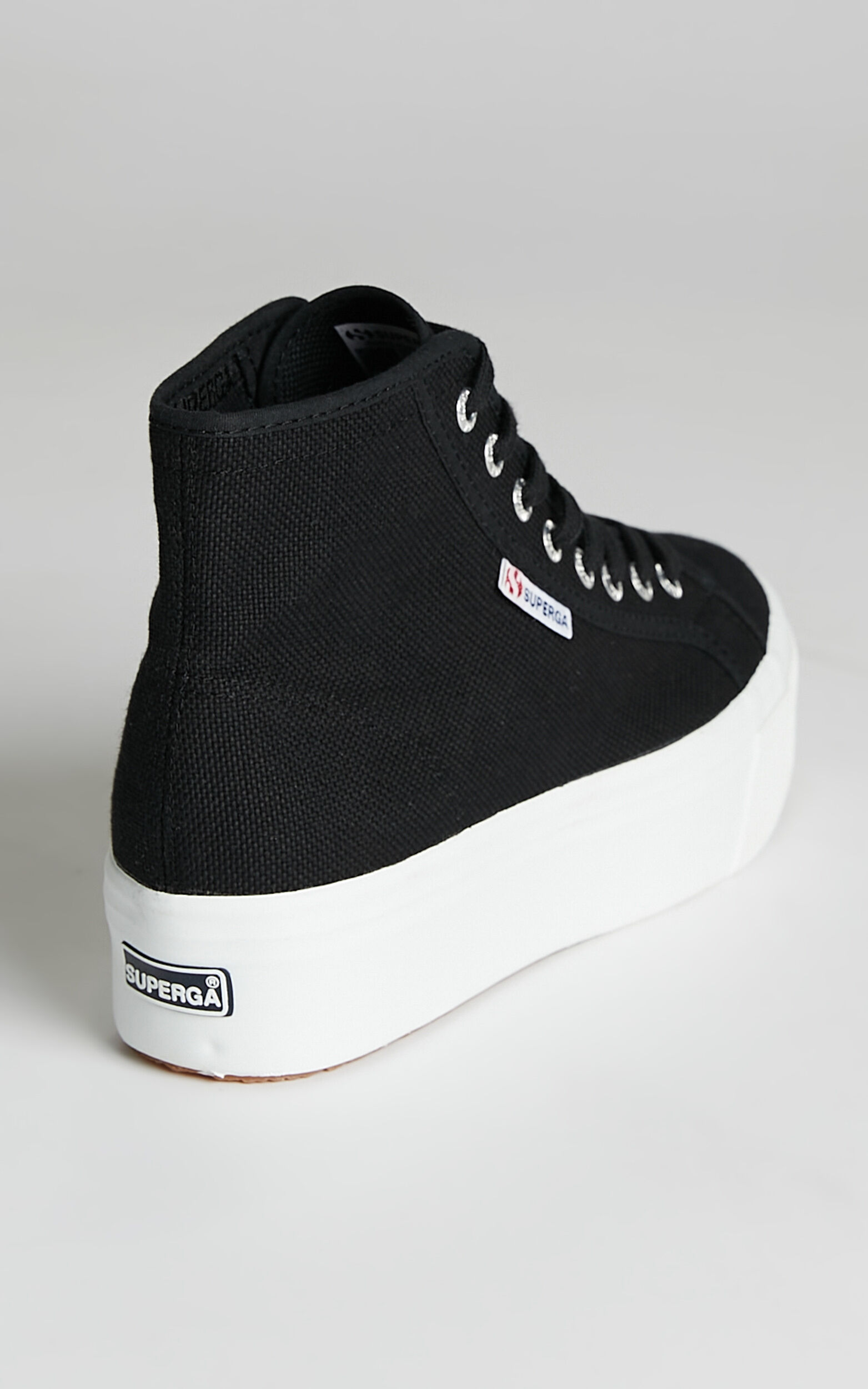 Black high top top supergas