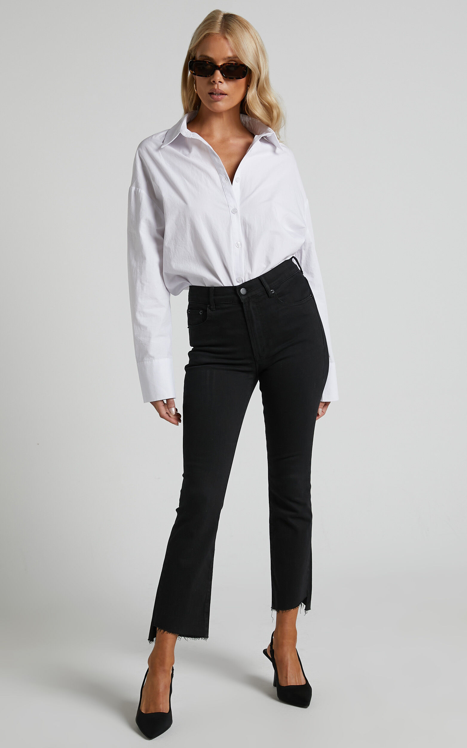 Elizena Jeans Mid Rise Step Hem Cropped Denim Jeans in Black Showpo