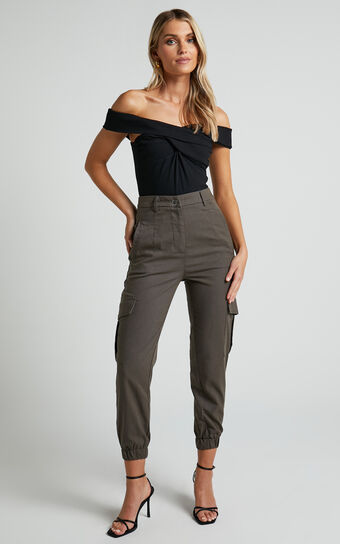 Kayla Pants - Mid Rise Cargo Pants in Dark Olive