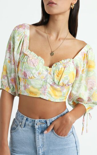 Calistoga Top in Linear Floral