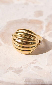 Skylee Ring - Croisstant Shape Statement Ring in Gold