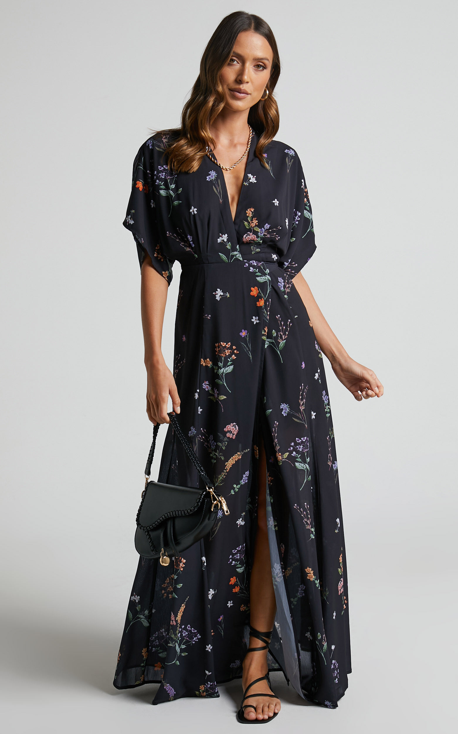 Erenza Maxi Dress Extended Sleeve Wrap Dress in Black Flower Field