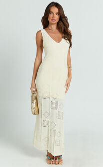 Taylor Maxi Dress - Crochet Knit Scoop Neck Dress in Cream
