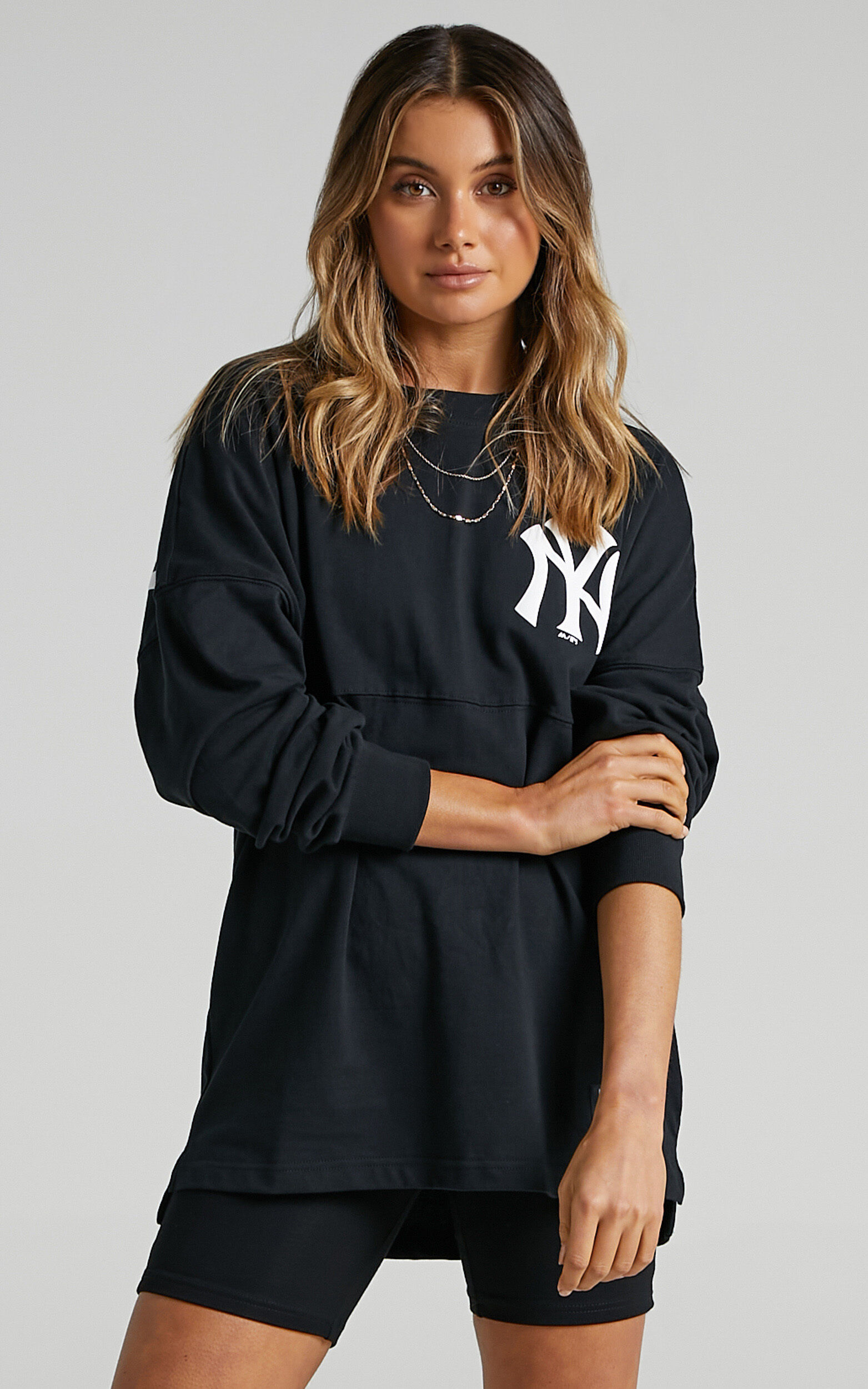 売れ筋新商品 in Tee LS Rando Yankees York New - Majestic Black Showpo | トップス