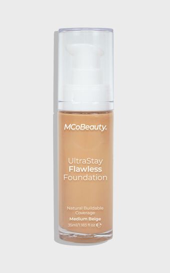 MCoBeauty - Ultra Stay Flawless Foundation in Light/Med Beige