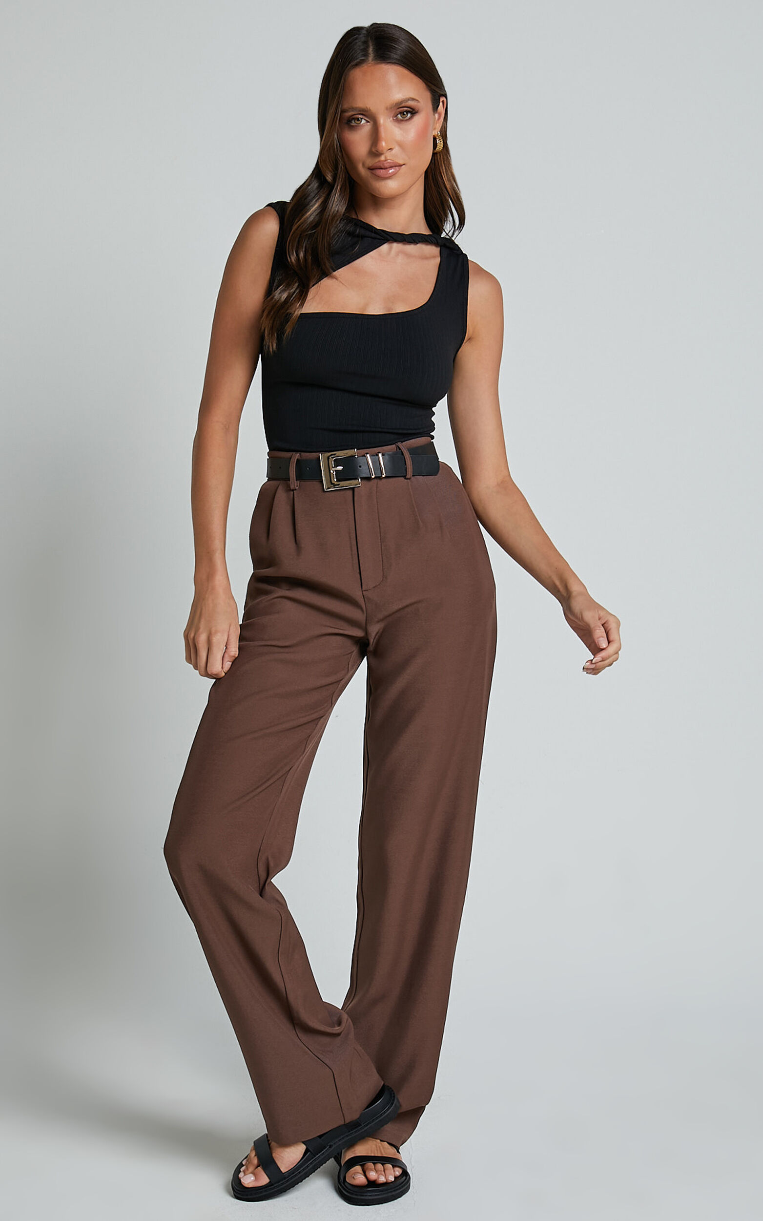 Lorcan Pants - High Waisted Tailored Pants in Chocolate - 06, BRN1