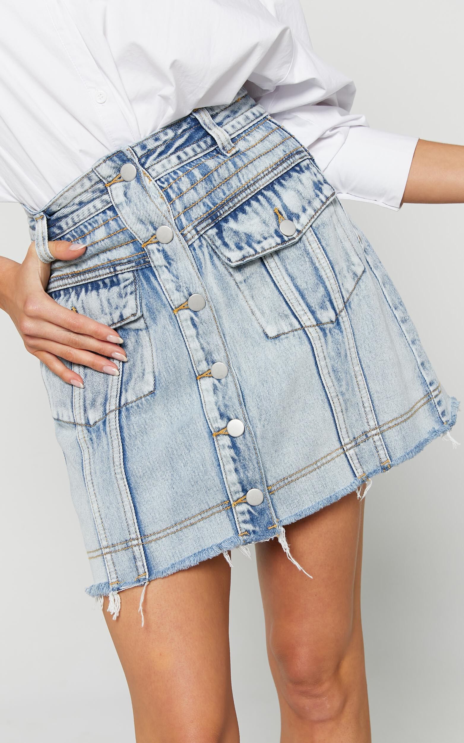Gennlee Mini Skirt - Cotton Contrast Denim Skirt in Light Wash Blue |  Showpo USA