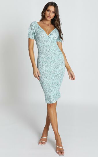 Lucky Shirred Midi Dress in Sage Floral