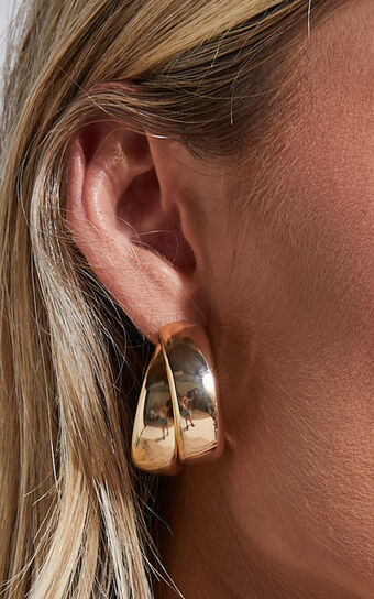 Adaleen Double Hoop Earrings in Gold