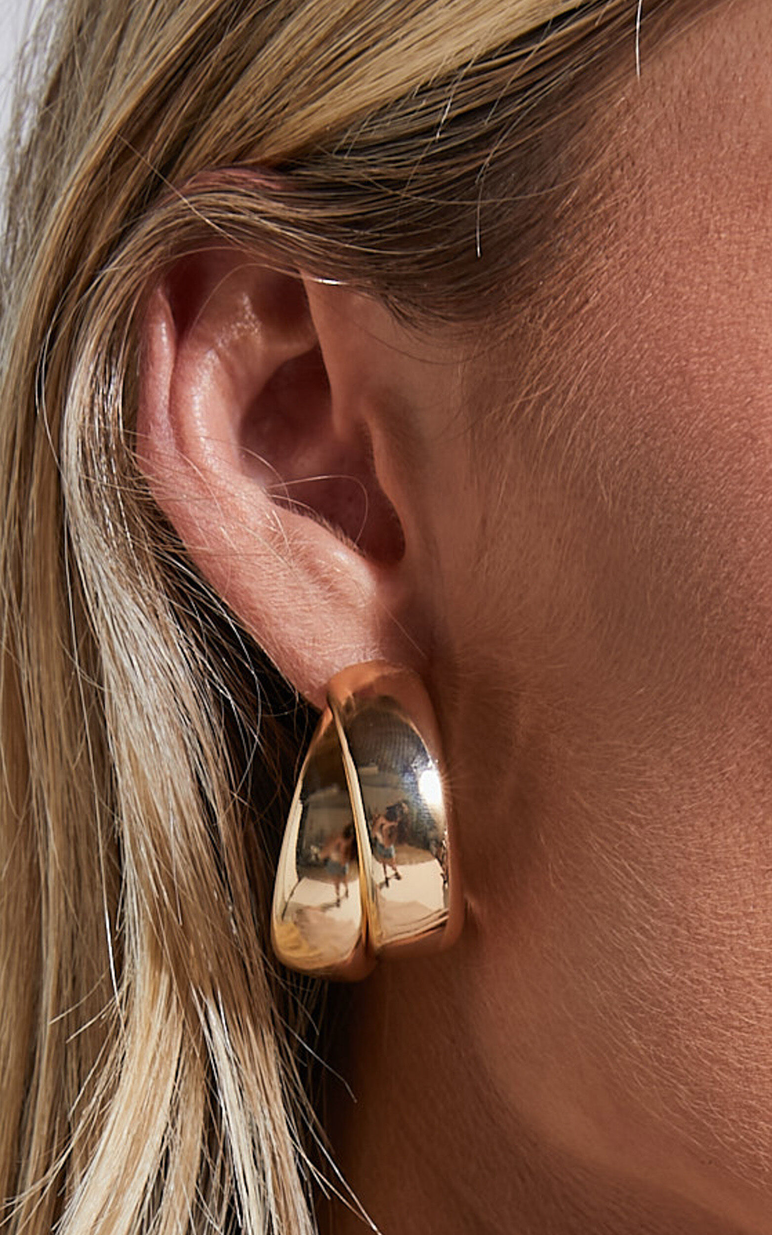 Adaleen Double Hoop Earrings in Gold - NoSize, GLD1
