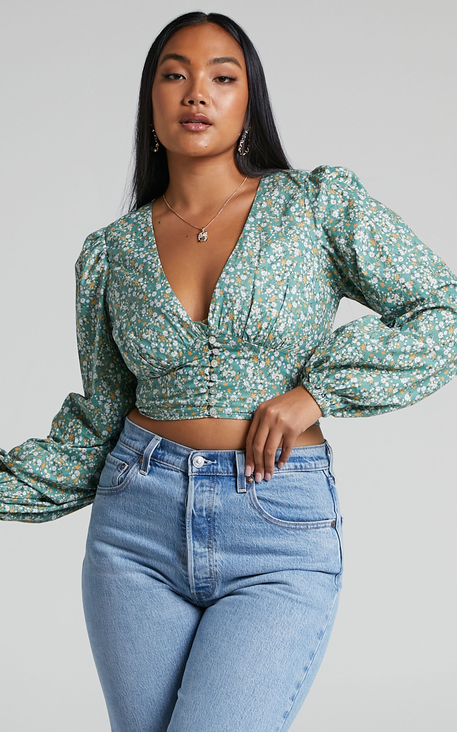 Floral long sleeve top top