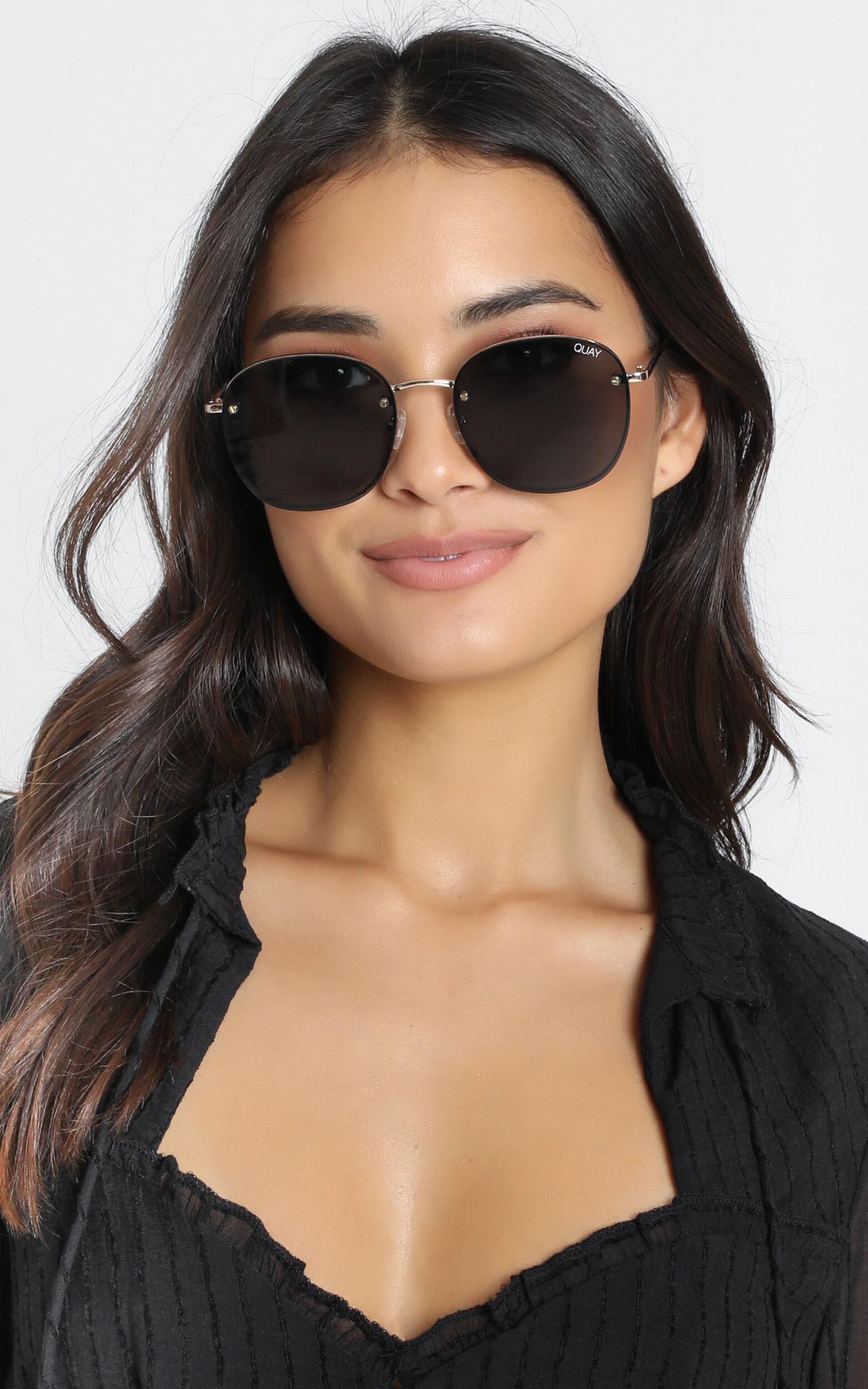 Quay x chrissy jezabell hot sale
