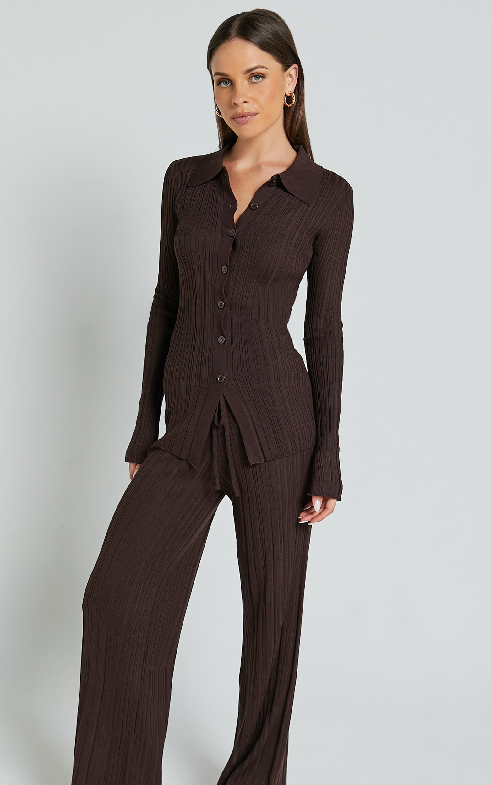 Kelsey Top - Button Through Long Sleeve Knitted Top in Chocolate - 06, BRN1