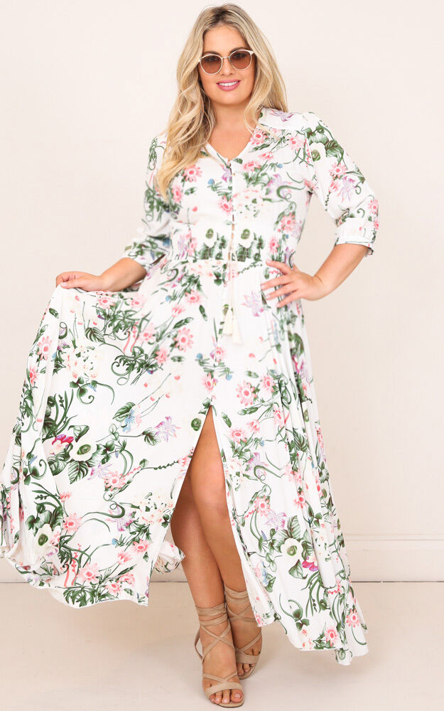 Lone Traveller Maxi Dress In White Floral Showpo EU