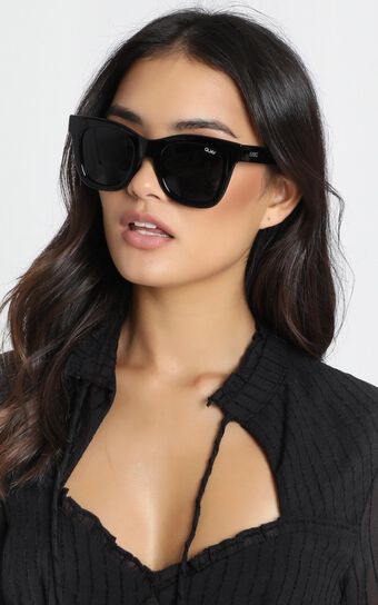 Quay - After Hours Sunglasses in Black And Smoke Lens