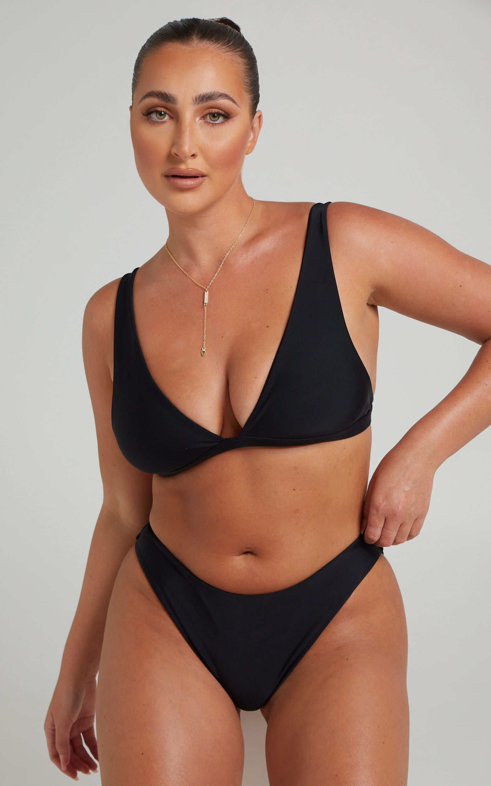 Dalis Bikini Bottoms - High Waisted Bikni Bottoms in Black - 04, BLK1