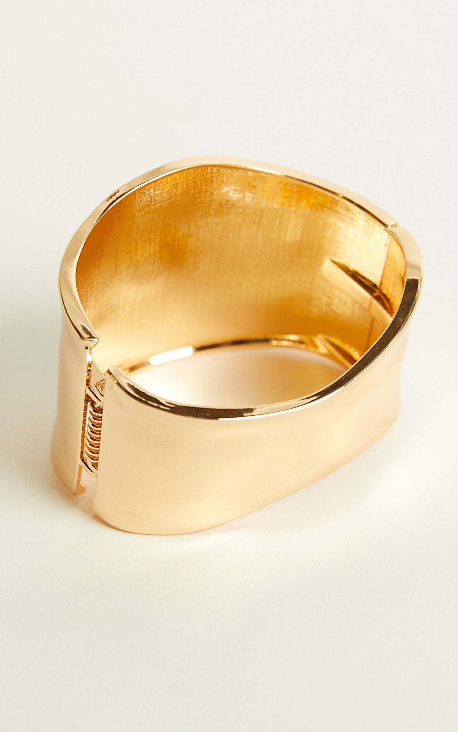 Arm discount cuff gold