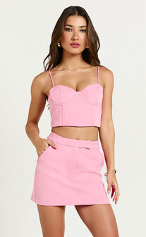 Ariana Top - Cropped Sweetheart Bustier Top in Pink