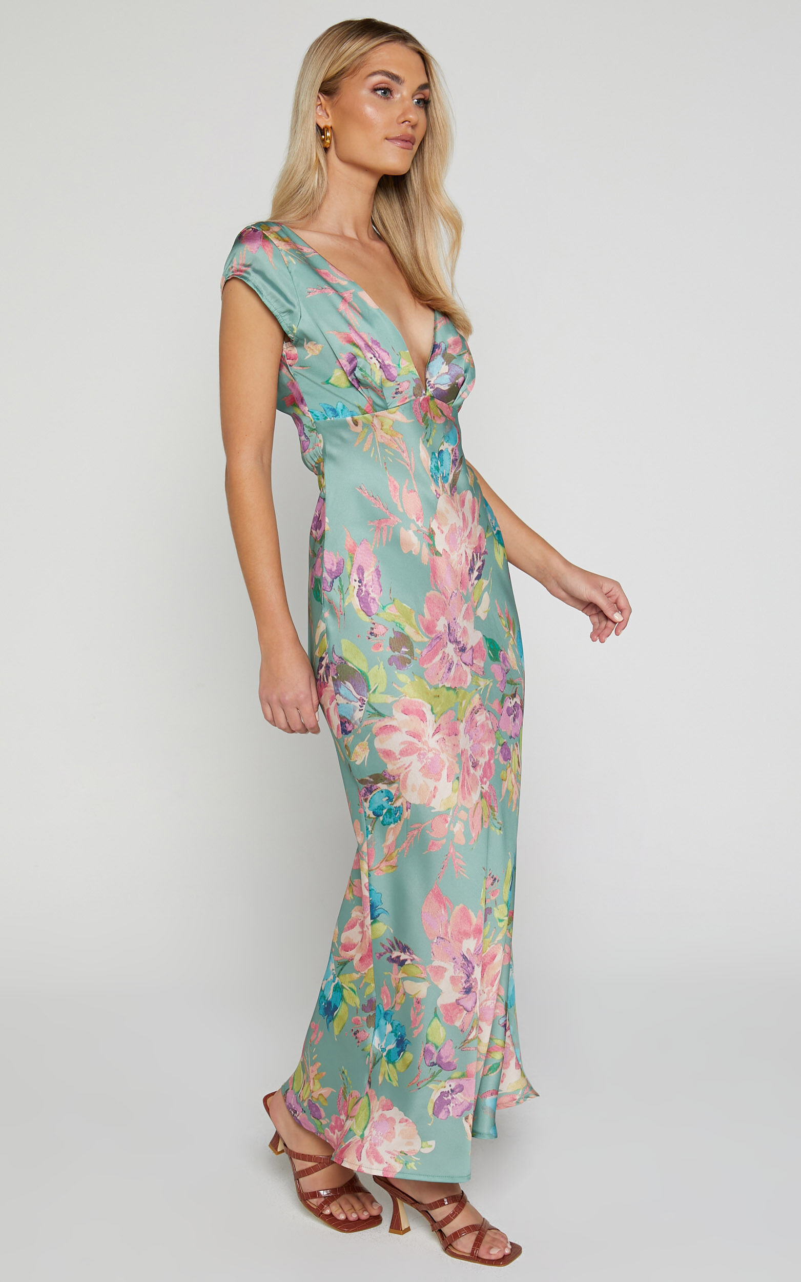 Cap sleeve green floral print plunge dress 2025