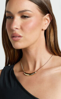 Ophelia Necklace in Gold