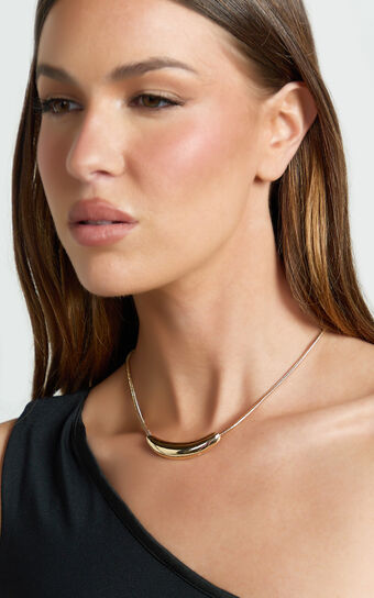 Ophelia Necklace in Gold