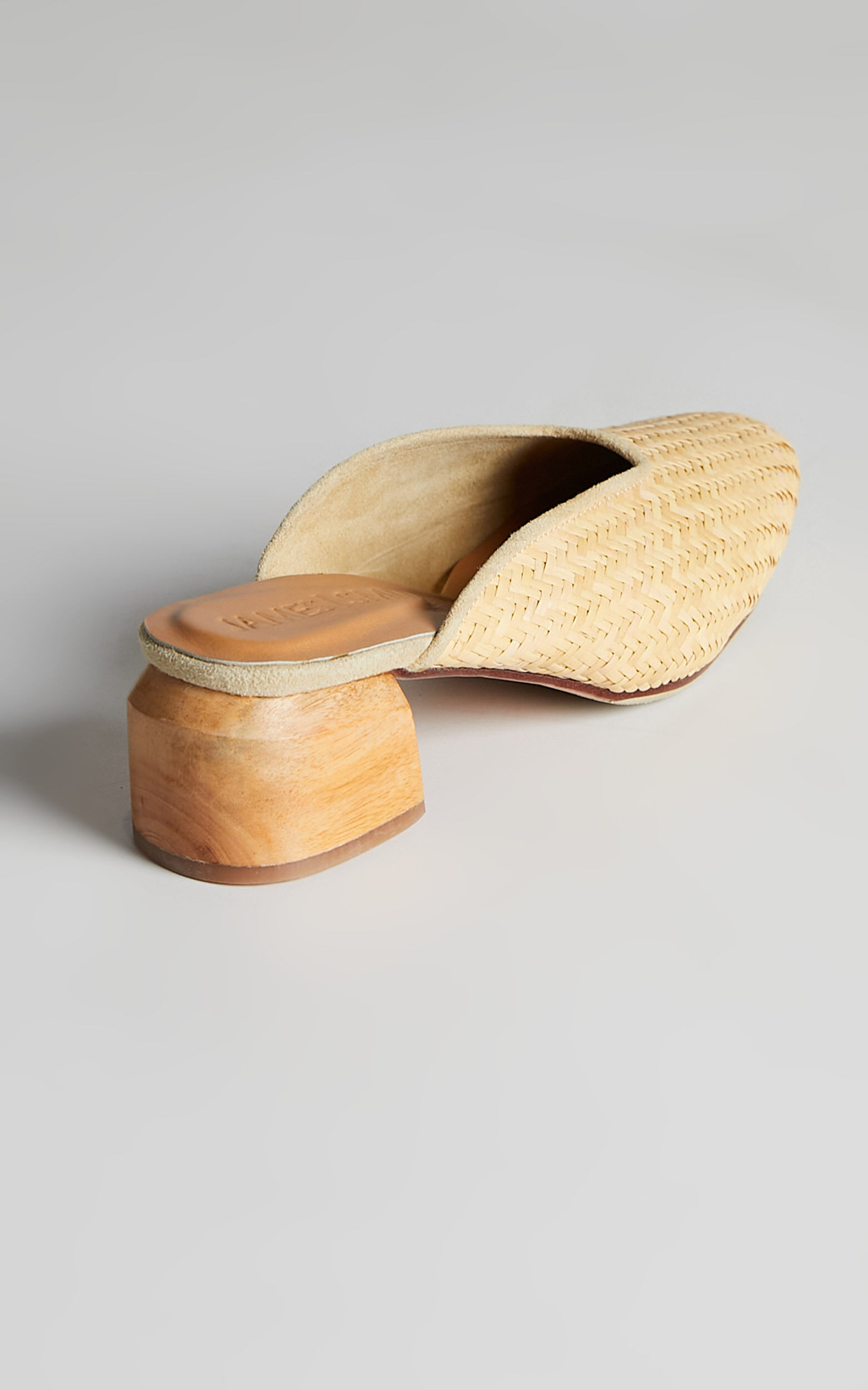 James smith shoes sale 2025