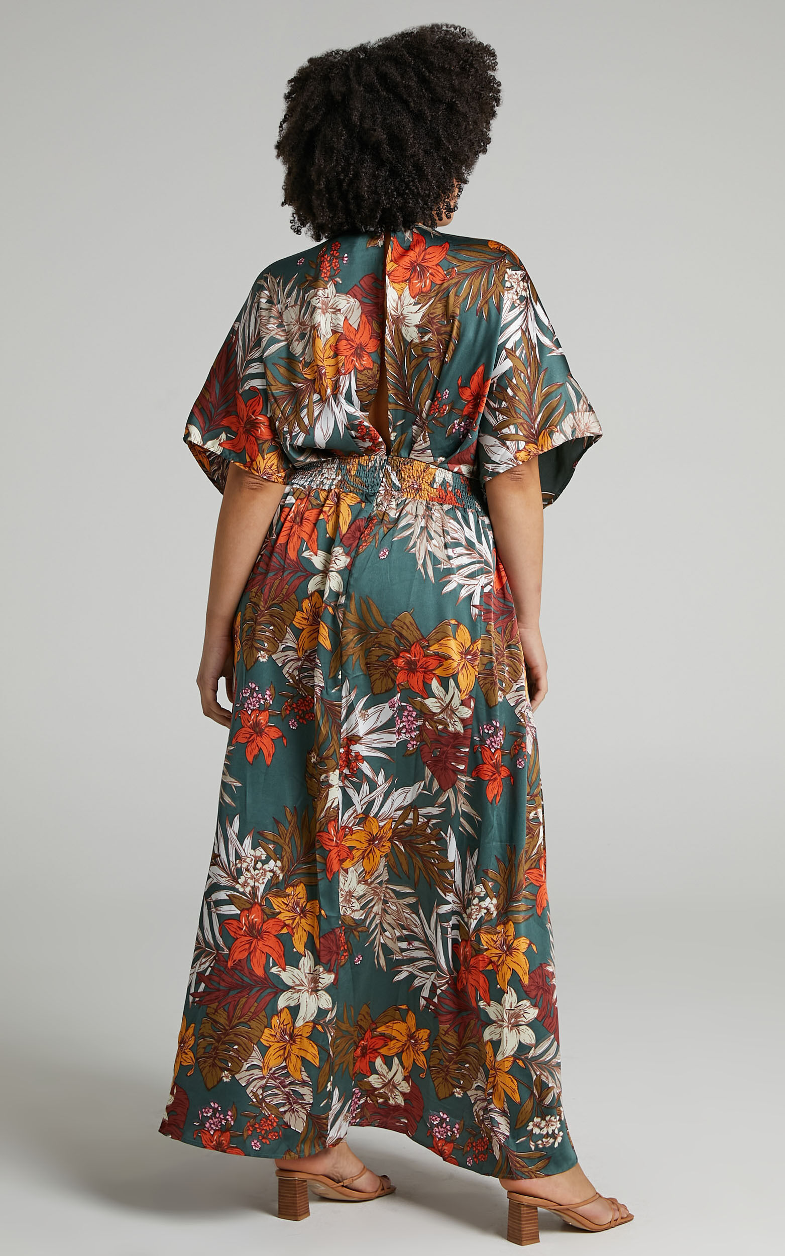 Vacay ready maxi dress top