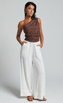 Bailey Top - Linen Look One Shoulder Pleated Bodice Top in Chocolate