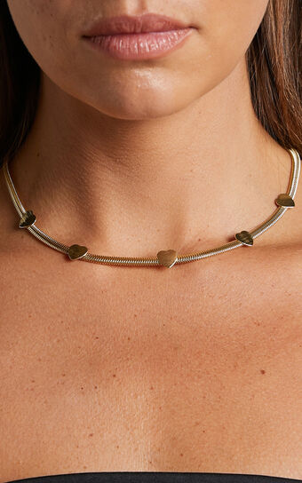 Euan Multi Heart Pendant Necklace in Gold
