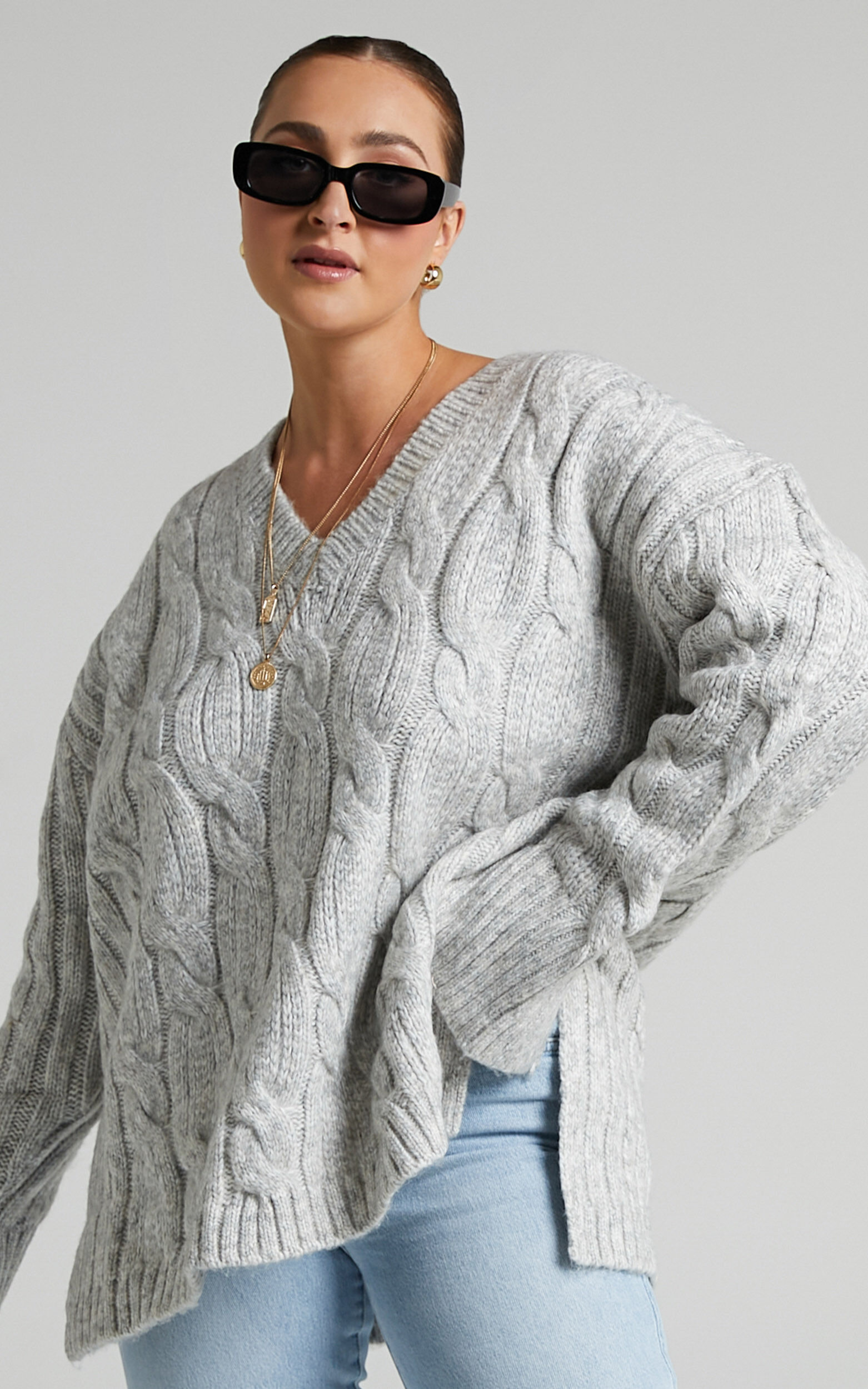 Oversized grey knit jumper hotsell