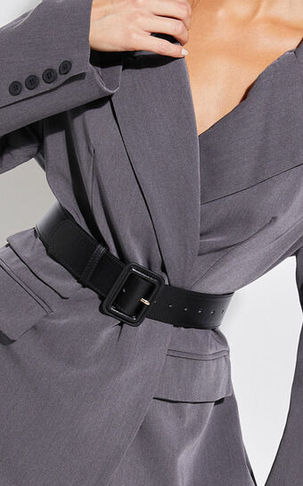 Kaitlin Belt - Buckle Belt in Black