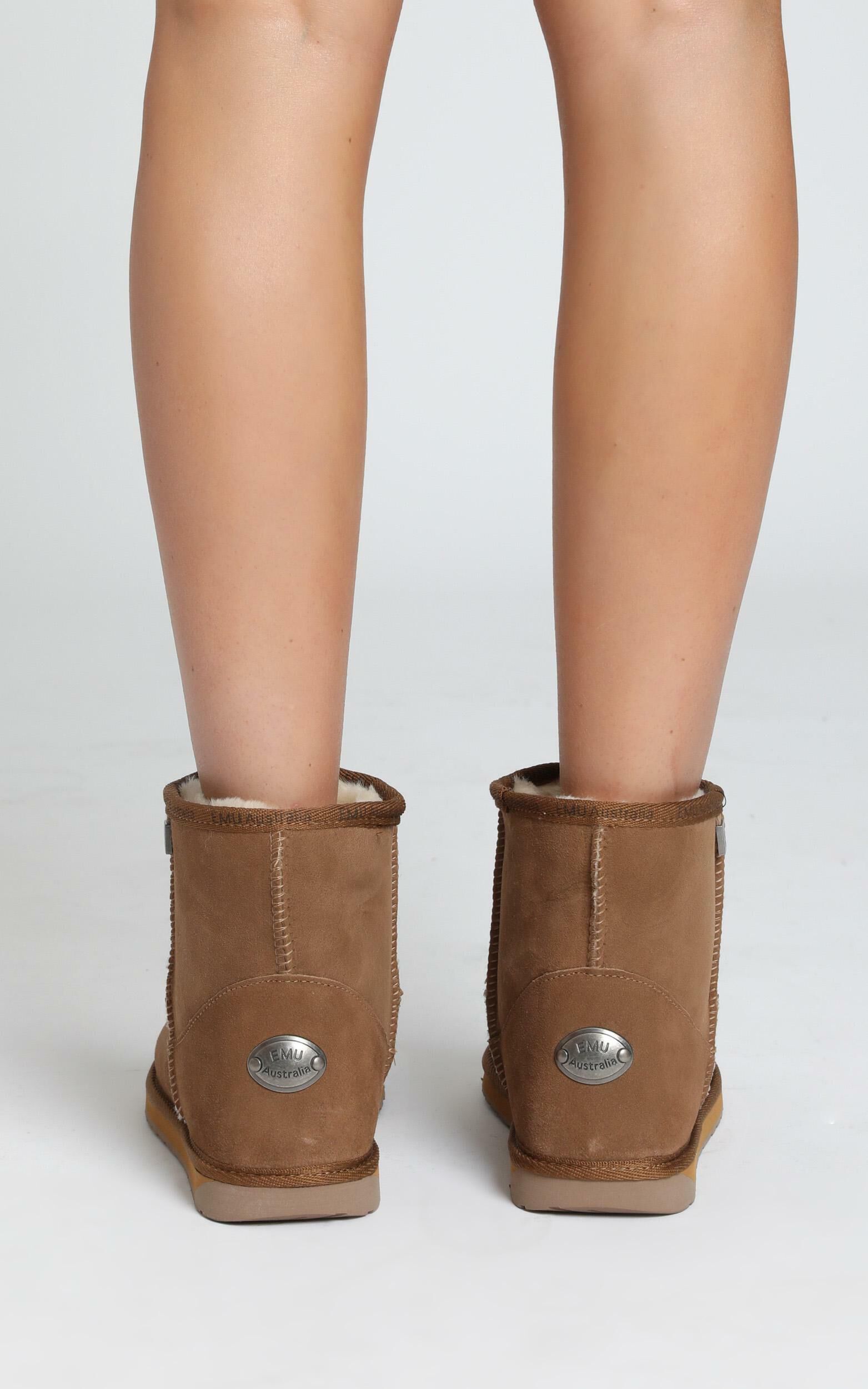 EMU Australia Platinum Stinger Mini Boots in Chestnut Showpo