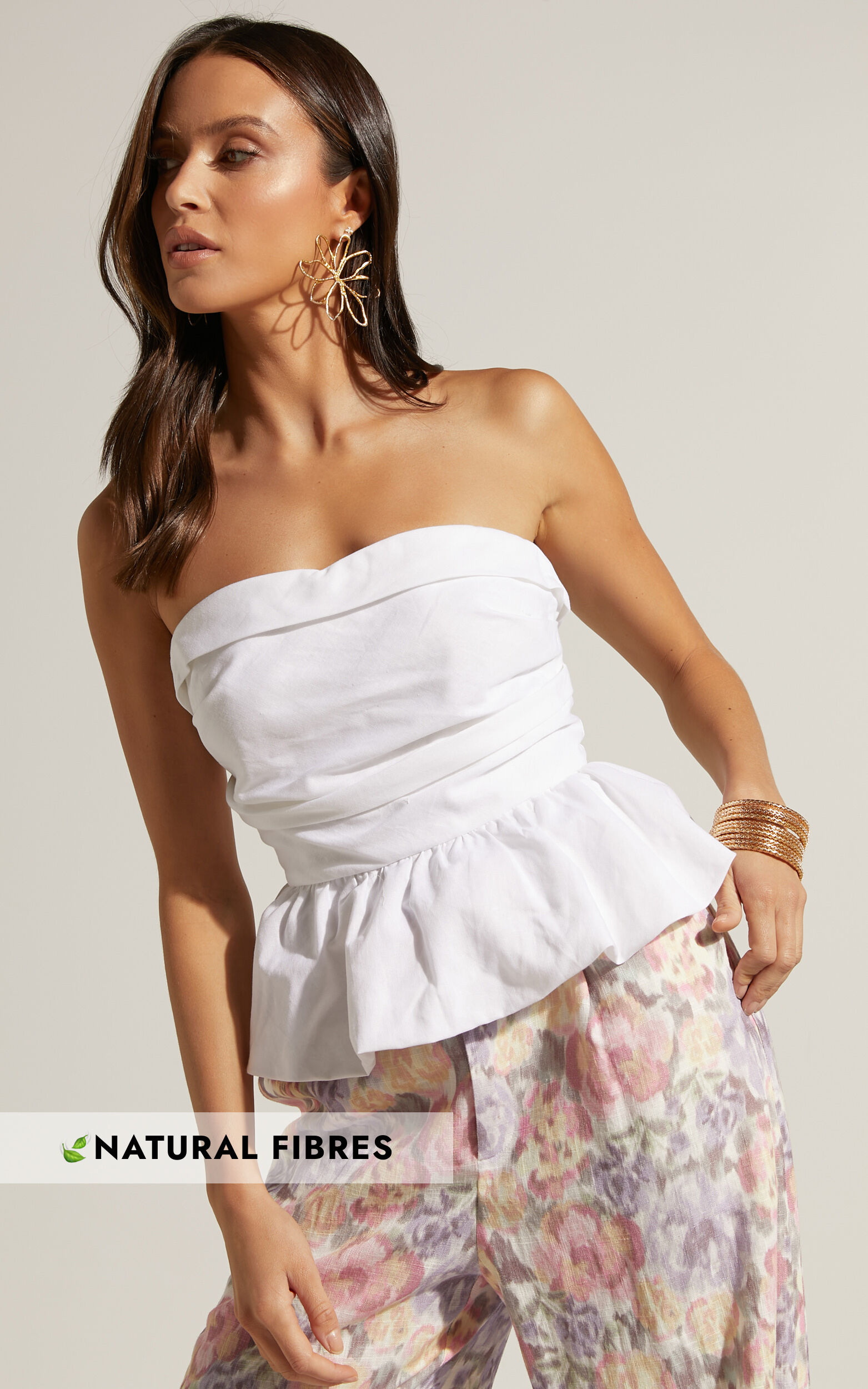 Amalie The Label - Cortez Linen Blend Strapless Sweetheart Ruched Bodice Peplum Top in White - 06, WHT1