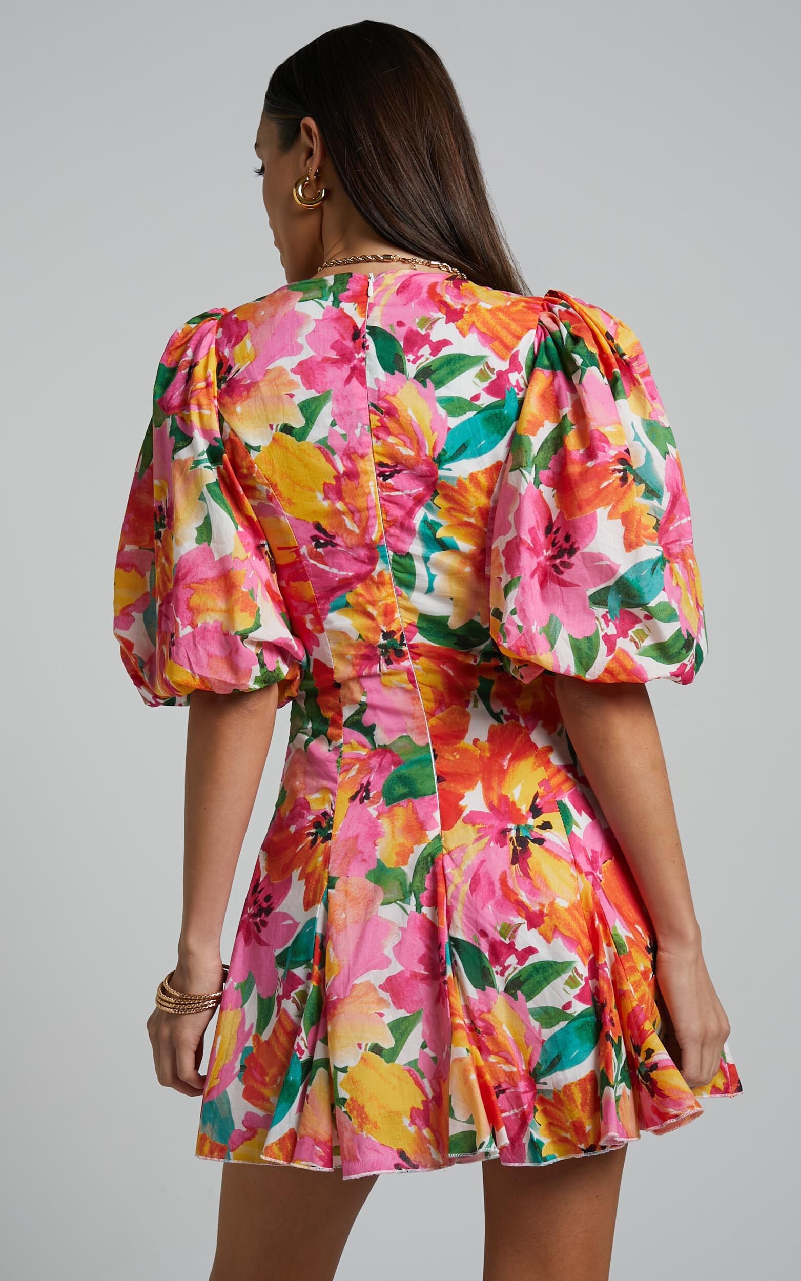 Flutter hem dress top