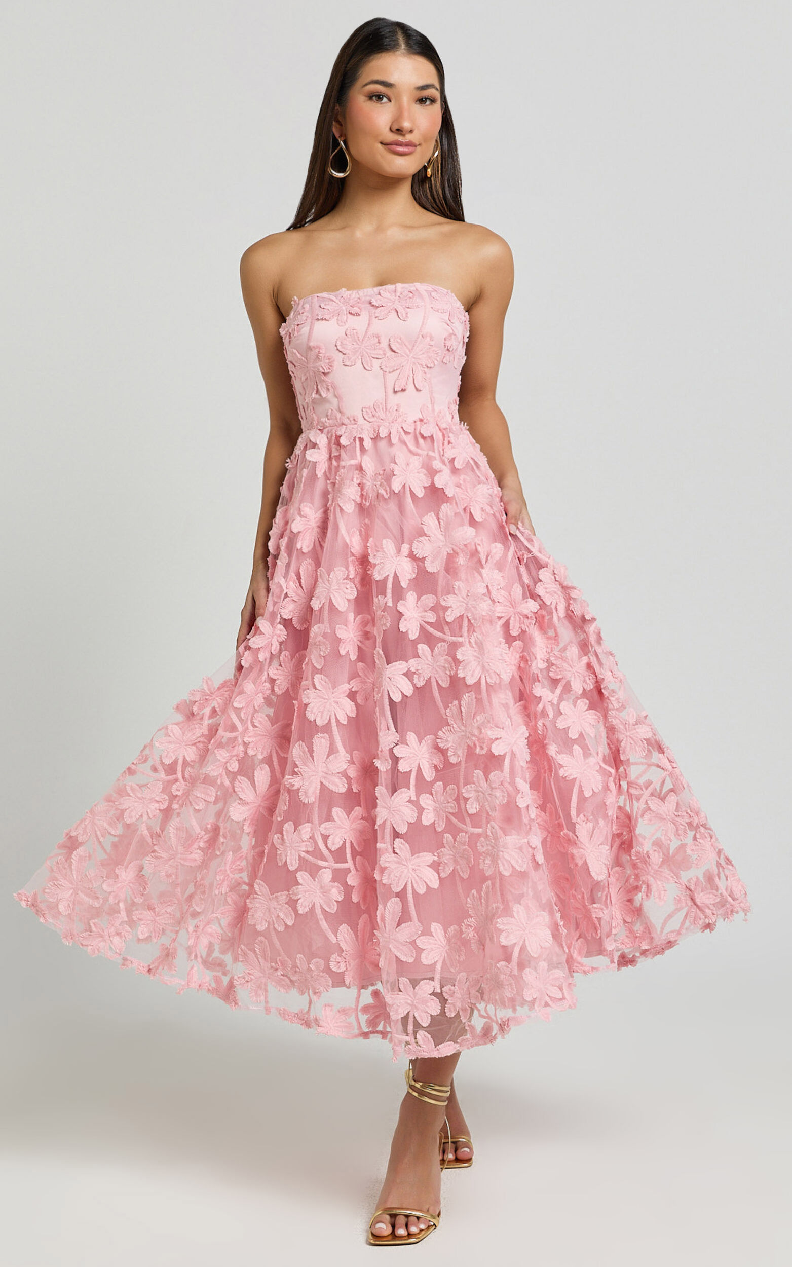 Rheiva Midi Dress - Strapless 3D Embroidery Midi Dress in Soft Pink - 06, PNK4
