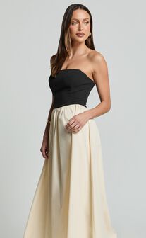 Alvana Midi Dress - Strapless Shift Dress in Black/Beige