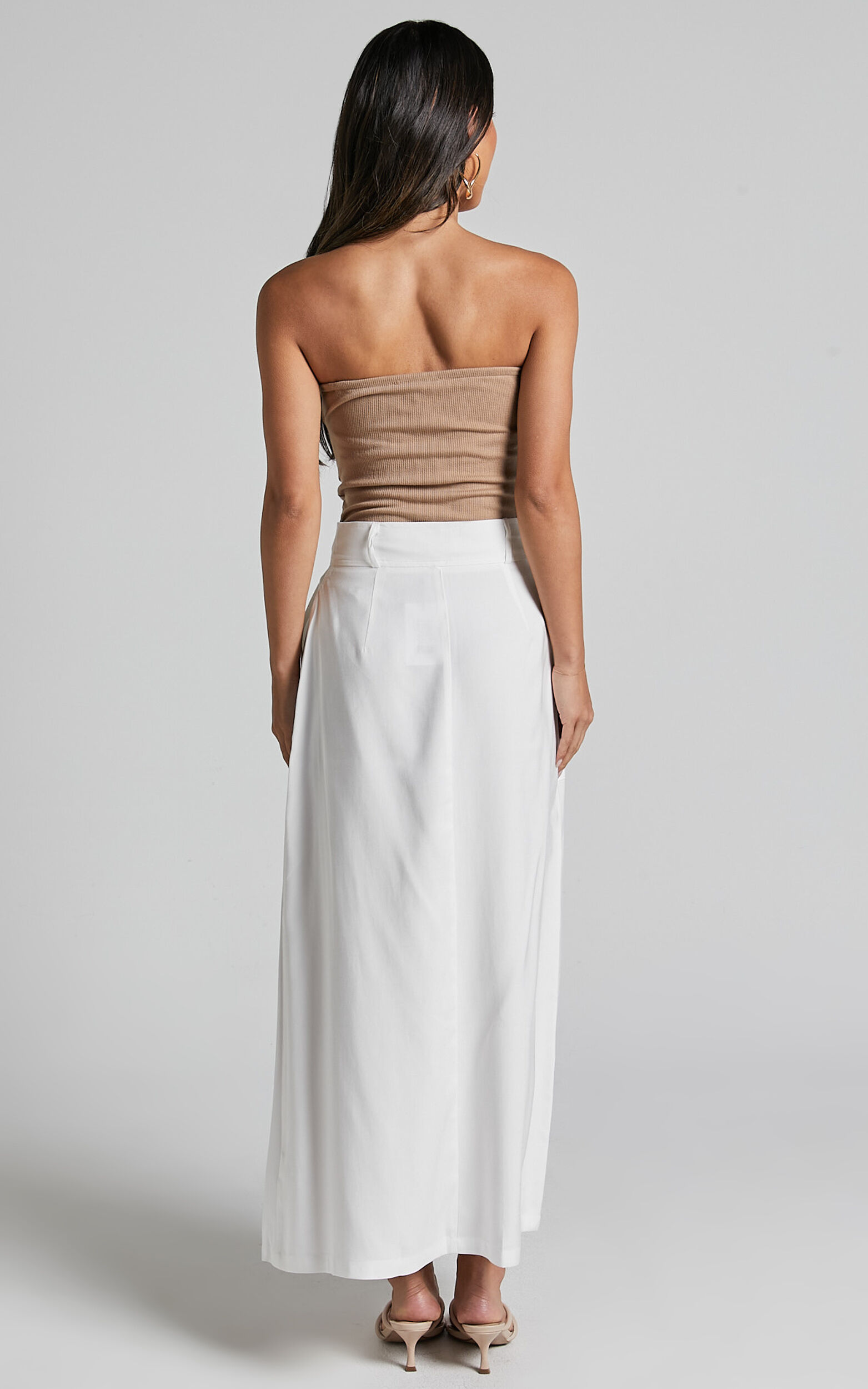 White satin cargo unwavering skirt
