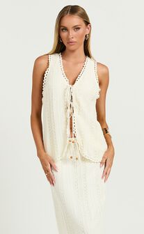 Mercedes Top - Crochet Tie Front Vest in Cream