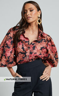 Amalie The Label - Janae Linen Blend Collared Puff Sleeve Button Up Shirt in Atalie Print