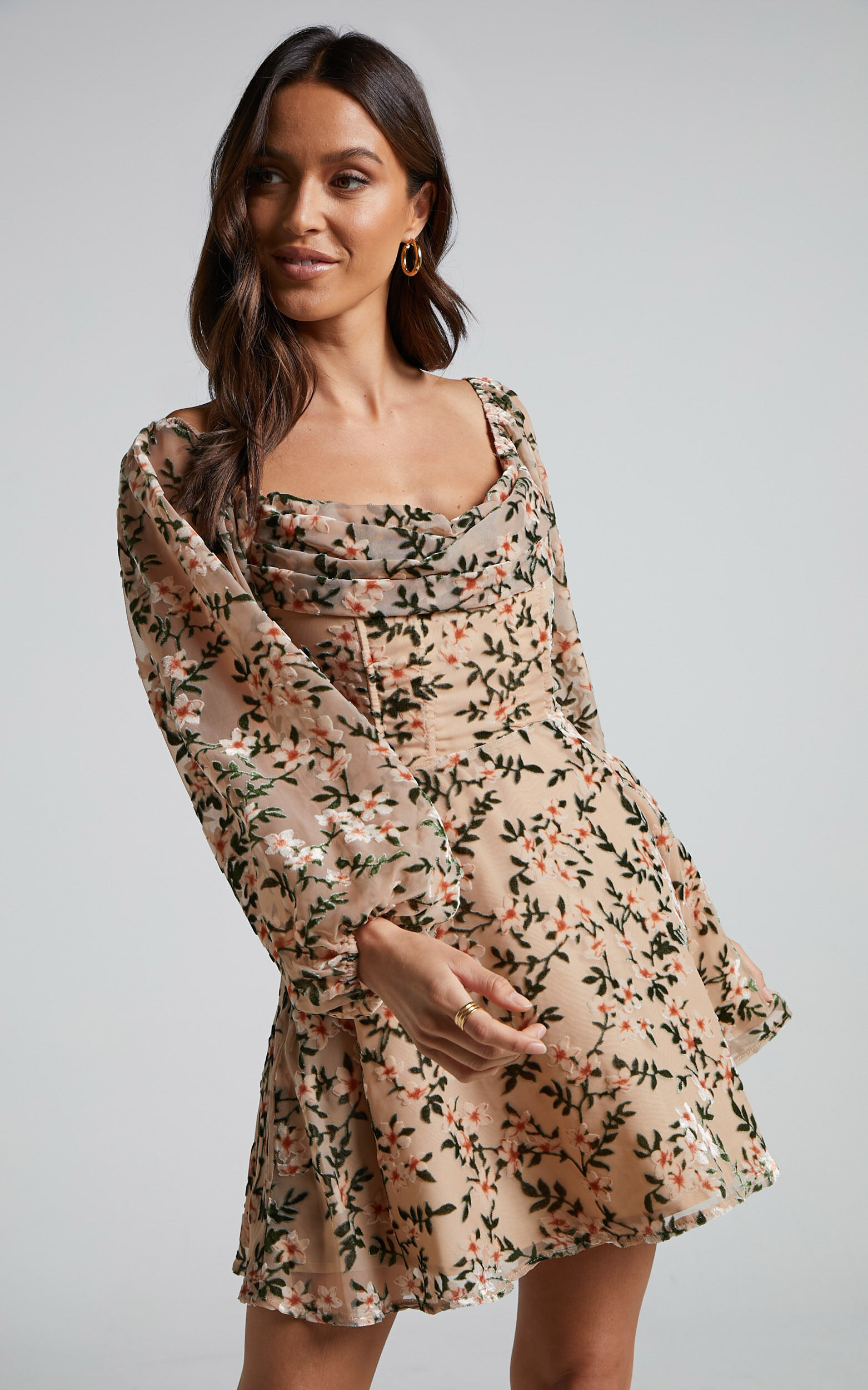 Beige hotsell flower dress