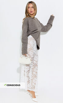 Amanda Top - Crew Neck Long Sleeve Knit Sweater in Mushroom